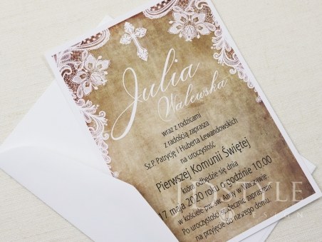 Zaproszenia na komunię z motywem koronki rustykalne KO-21, jednokartkowe.