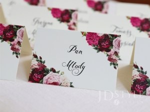 Wizytówki weselne dla gości na stół z piwoniami i różami FL-61-W